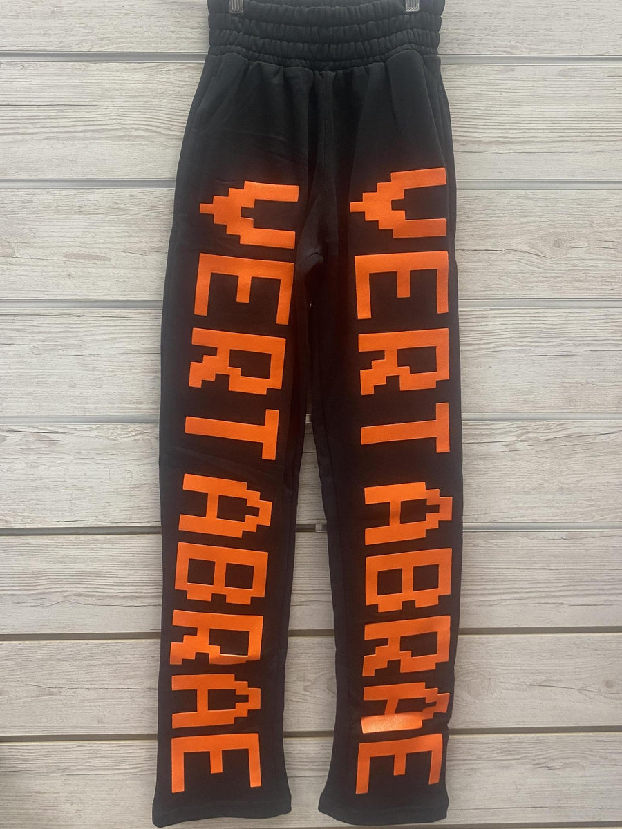 Vertabrae Logo Black/Orange Sweatpants