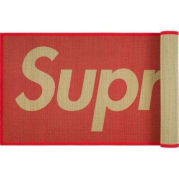 Supreme Woven Straw Mat Red