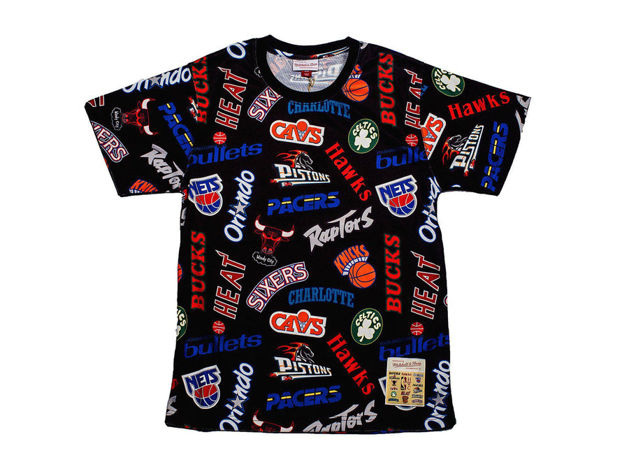 MITCHELL & NESS ALL OVER EASTERN TEE