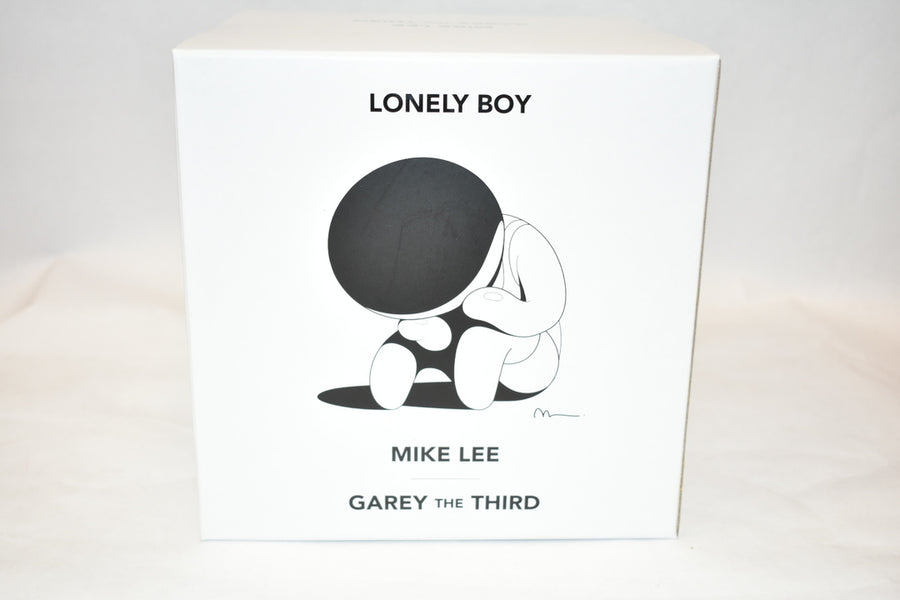 Mike Lee Complexcon Exclusive Vinyl Toy Lonely Boy LE