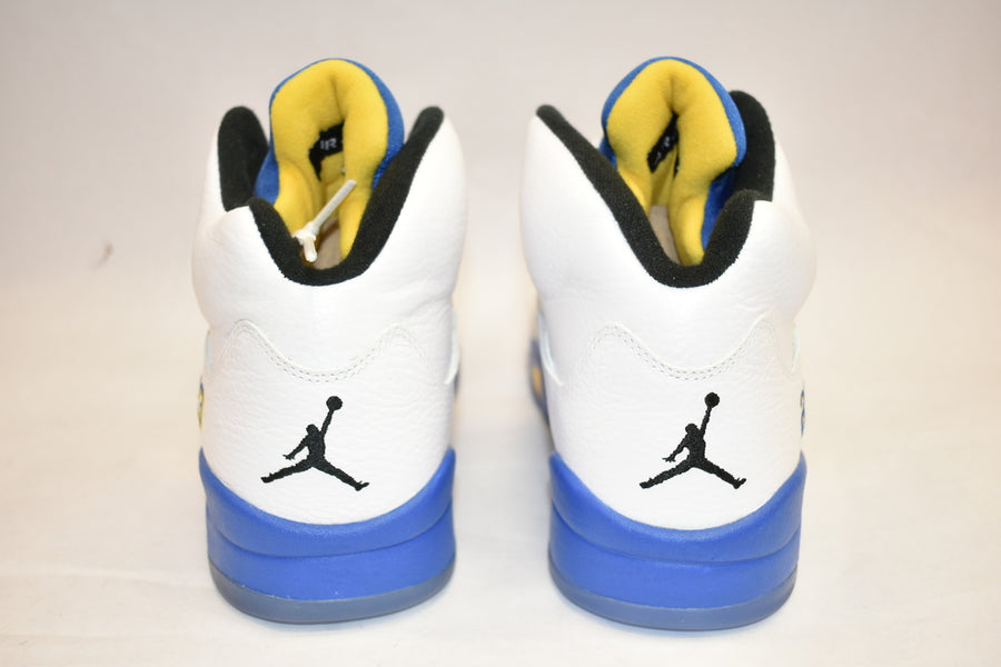 Nike Air Jordan V Laney (tried on)