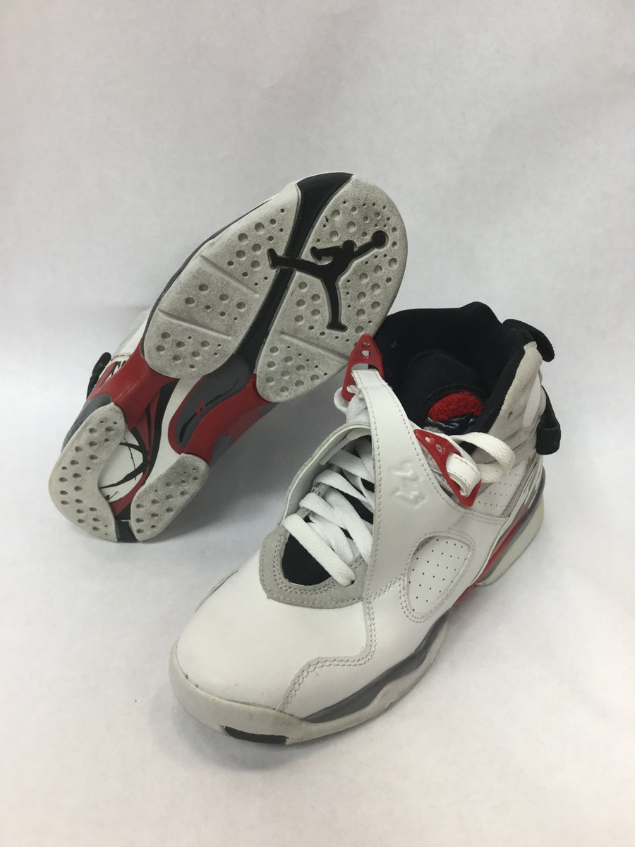 VNDS Air Jordan 8 'Bugs Bunny'