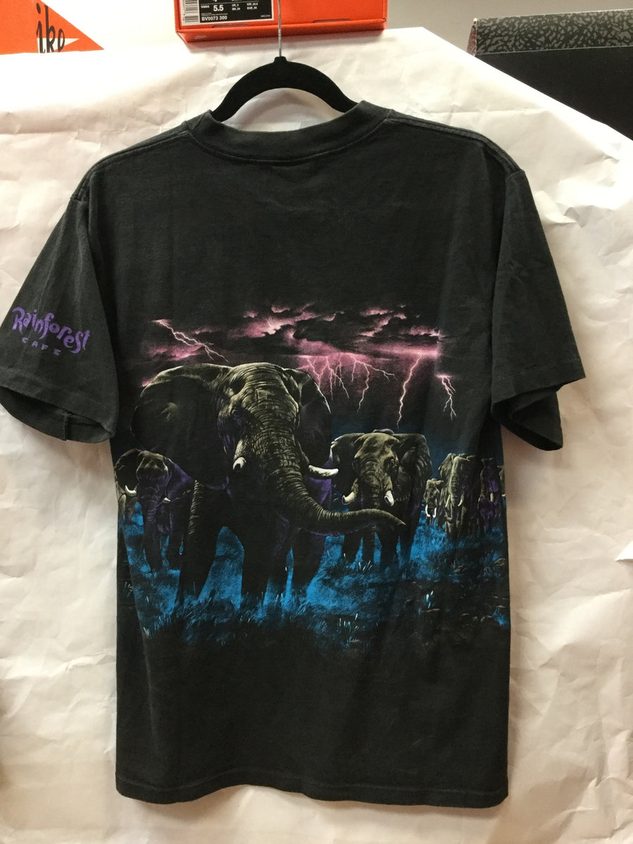 Vintage Elephant herd Thunderstorm Multi Color Tee M