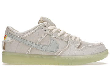 Nike SB Dunk Low Mummy