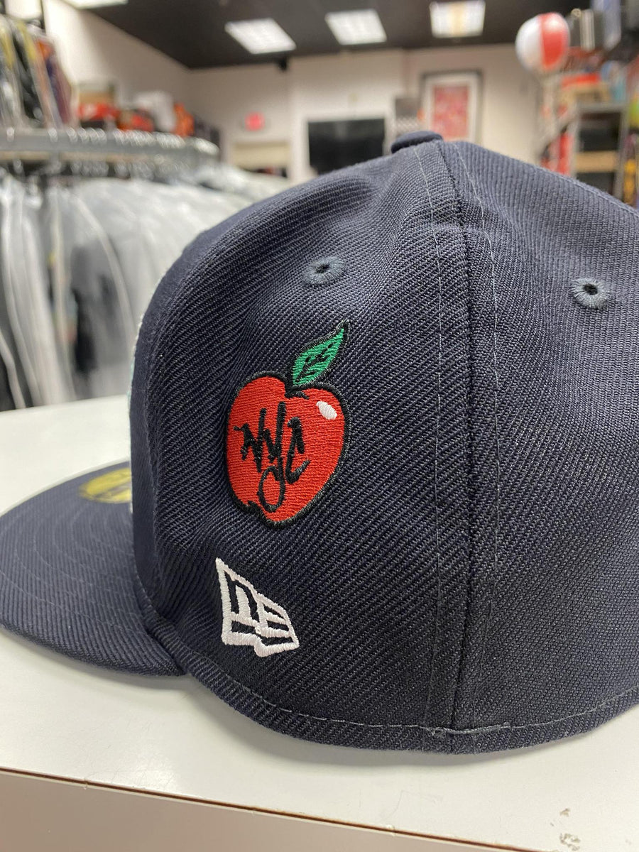 New Era x  New York Yankees Local Market Fitted Hat