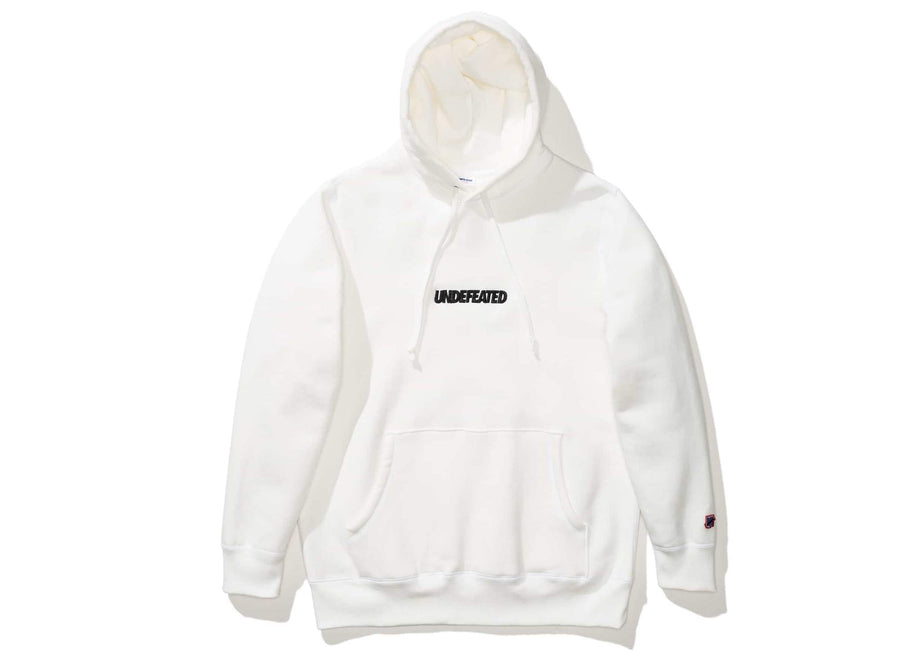 UNDEFEATED LOGO PULLOVER HOODIE