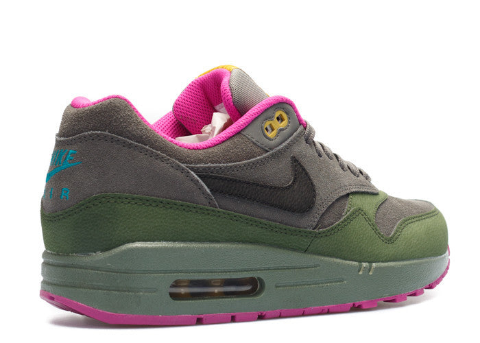 Nike Air Max 1 Pewter Carbon 'Skunk'